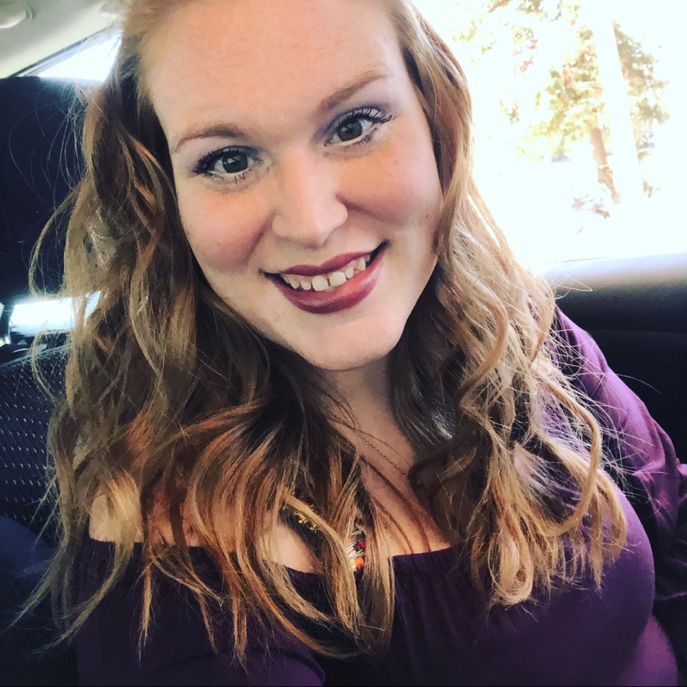 Meet your Posher, Christina